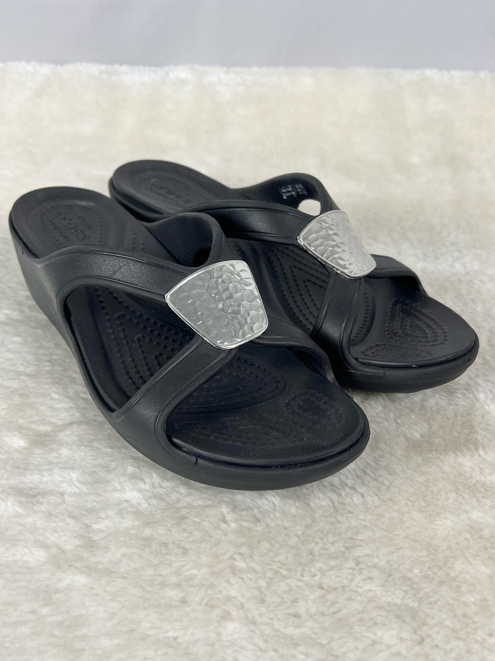 Crocs Sanrah Slip On Women's Black Sandals with Silver Accent